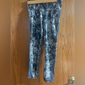 Under Armour Compression leggings